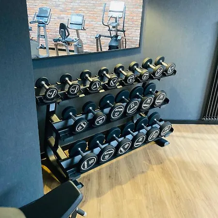 S&s Chlebova 306 Z Widokiem Na Rzeke, Stare *