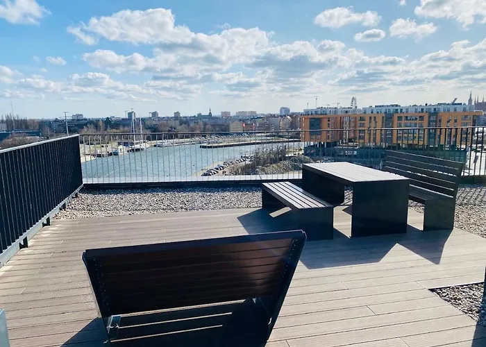 S&s Chlebova 306 Z Widokiem Na Rzeke, Stare Gdaňsk